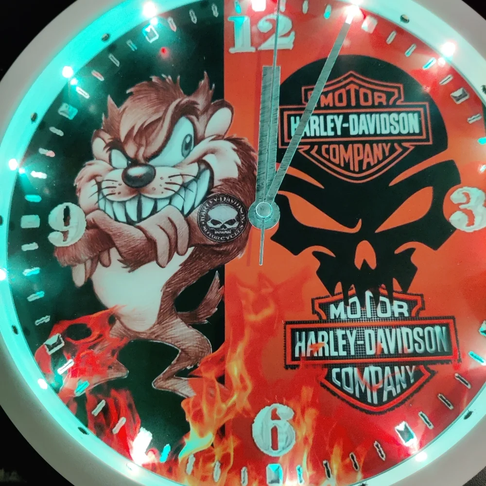 Harley Taz clock